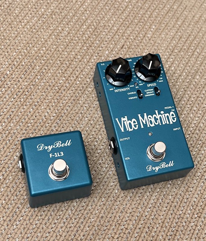 USED DryBell Vibe Machine V-3 Uni-Vibe Pedal w/ F-1L3 Switch