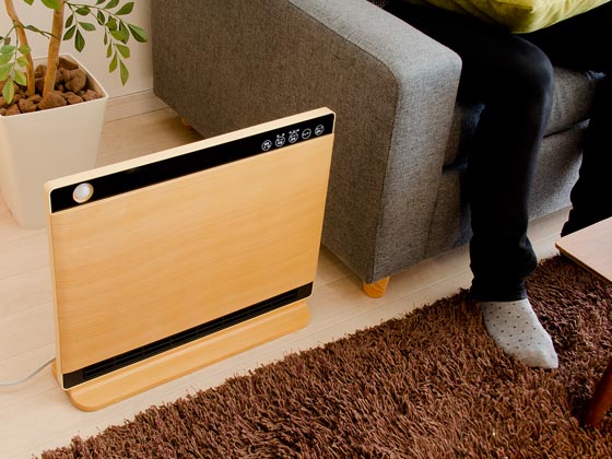 スリムな速暖ヒーター。 薄型セラミックヒーター Heat Wide Slim