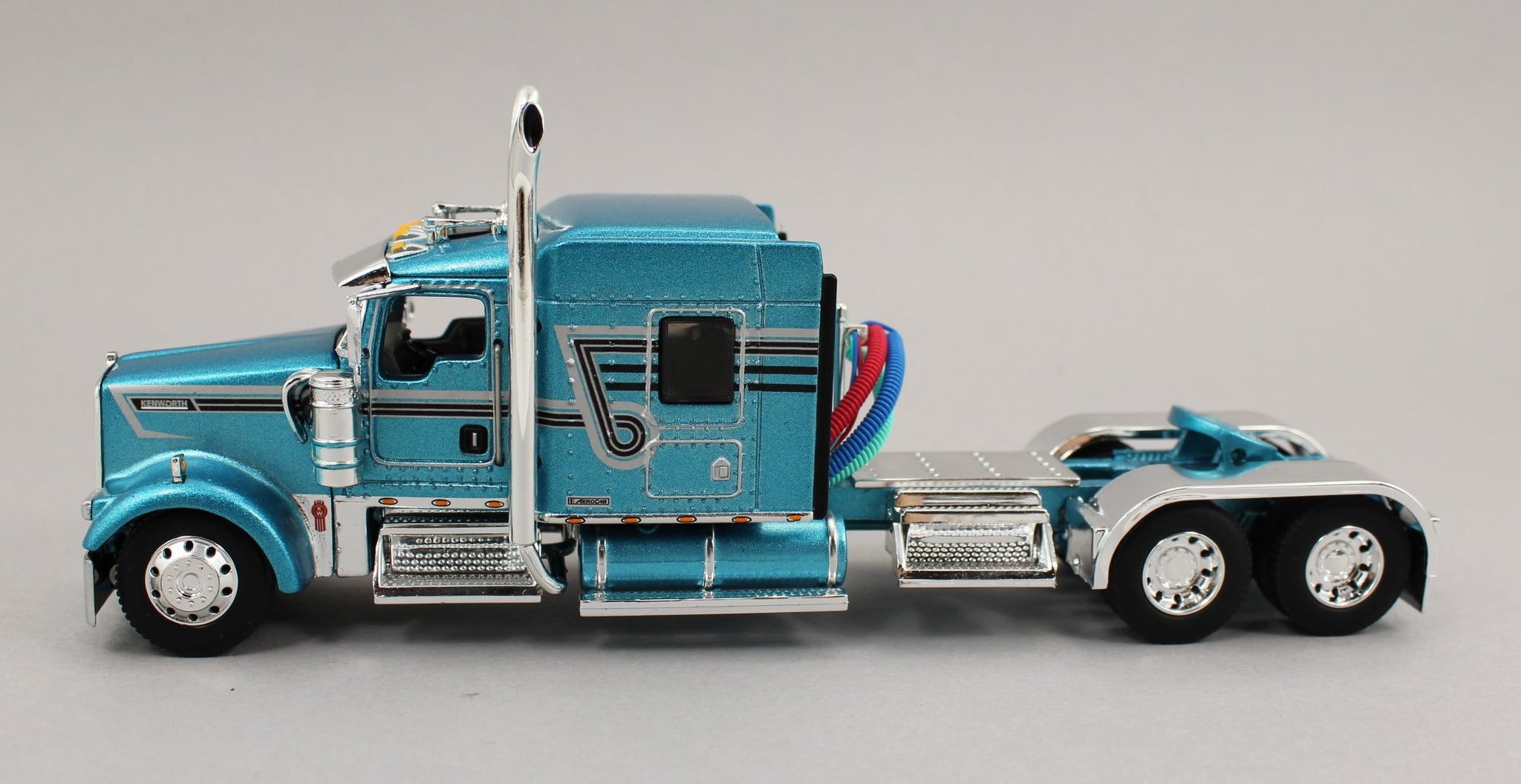 DCP 1:64 *AQUA BLUE* Kenworth 100th W900L 72