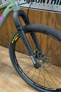こんなん付けちゃいました！ENVE MTBカーボンフォーク29ブースト