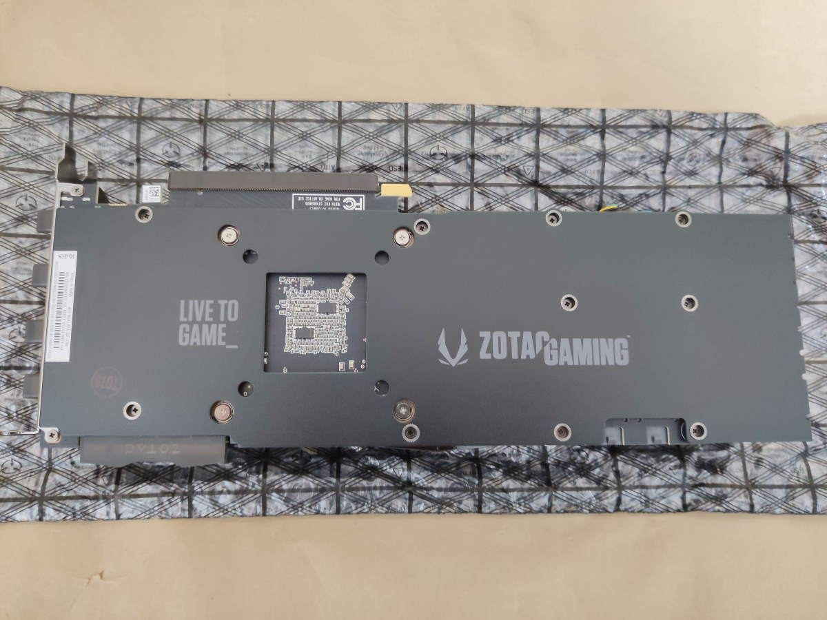 ZOTAC GeForce RTX 2070 SUPER AMP Extremeのレビュー！三連ファン仕様