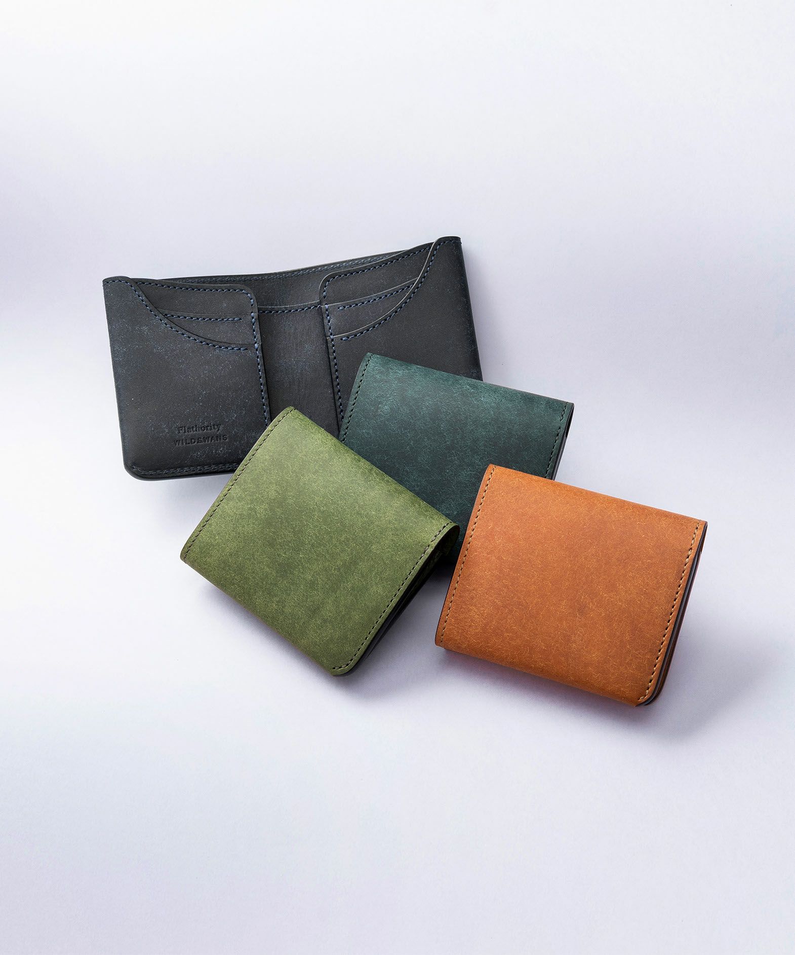 フラソリティ × ワイルドスワンズ ホールドウォレット | 大人のバッグ