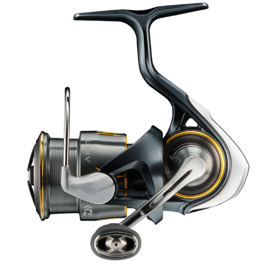 ダイワ22イグジストのインプレ エギングリールだと2500番手どれが