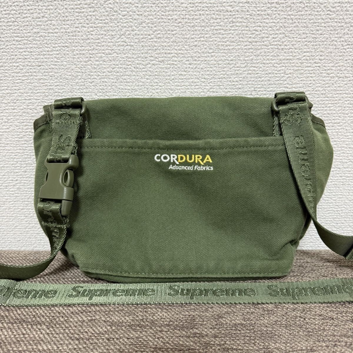 バッグ supreme 25SS Mini Messenger Bag Olive Supreme Mini