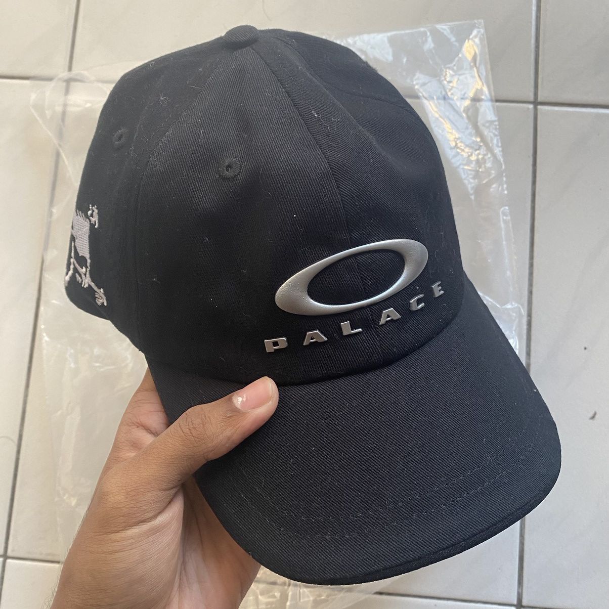 Oakley × Palace Palace x Oakley 6 panel hat | Grailed