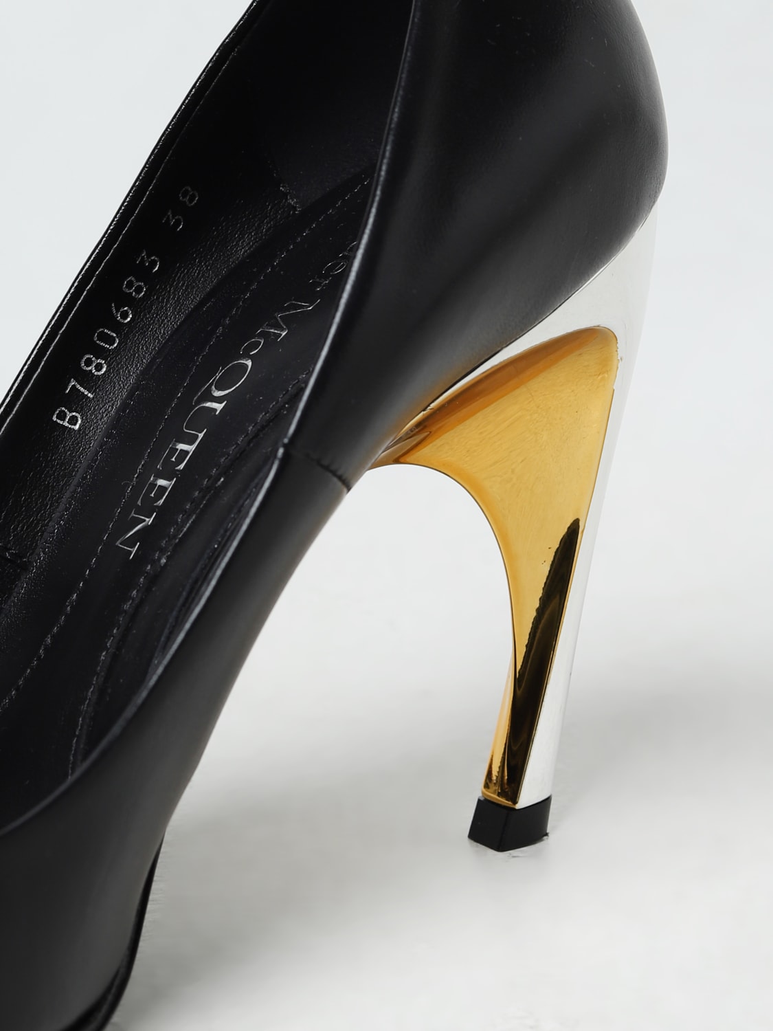 McQueen ハイヒール レディース - ブラック | 780683WIEX2 | GIGLIO.COM