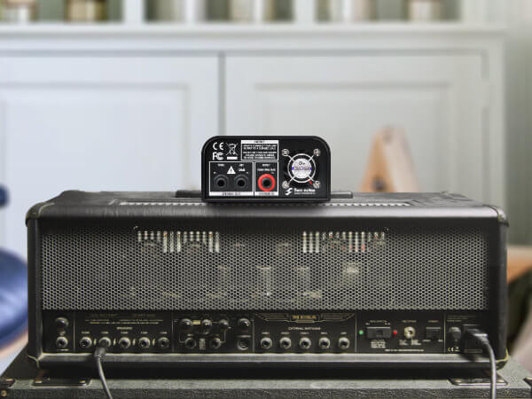 Captor - All-Analog 100W Reactive Loadbox - Two notes