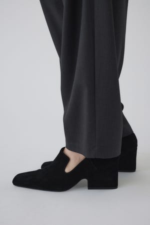 RIM.ARK | Suede square toe heel (PUMPS ) |RIM.ARK ONLINE STORE