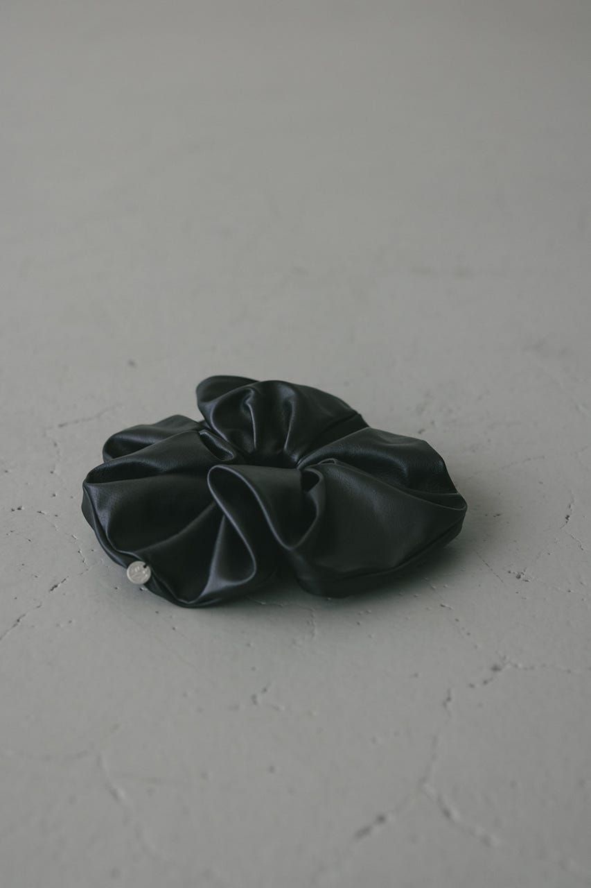 STYLEMIXER | フェイクレザーシュシュ (ヘアアクセサリー ) |SHEL'TTER