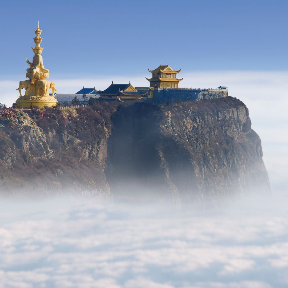 2020年運気アップの旅！ 中国世界遺産の峨眉山へ。【縁起がいい“黄金