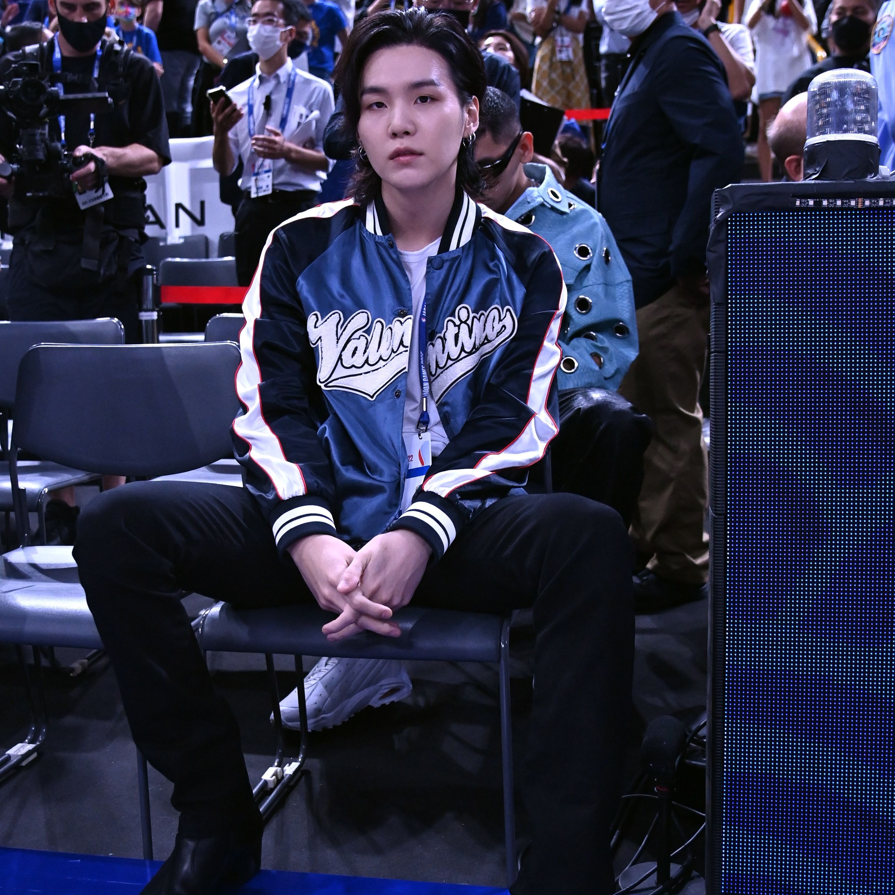 BTSのSUGA、NBAのグローバルアンバサダーに就任 | Vogue Japan