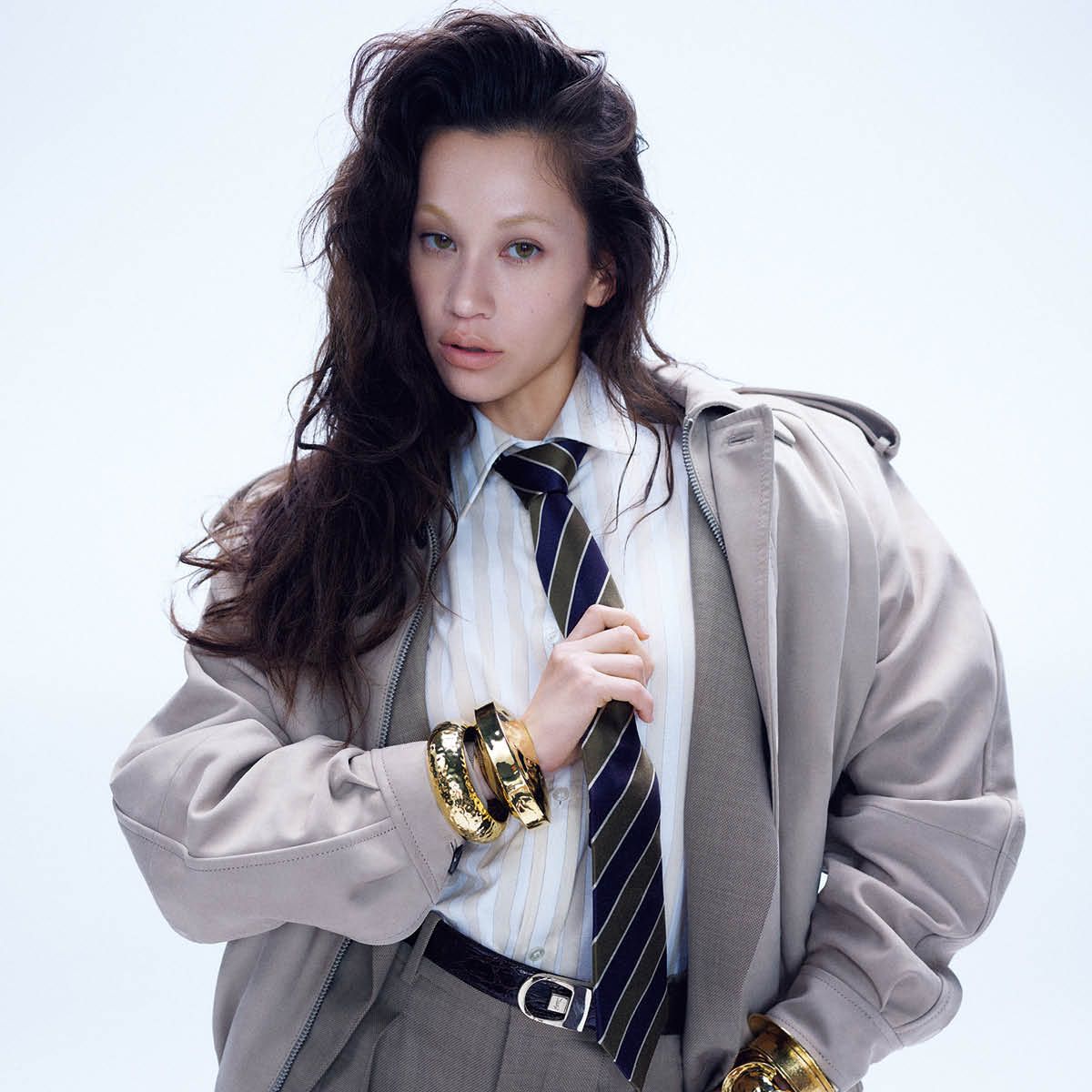 モデル、俳優、そして実業家として、愛と強さを持って人生を切り拓く