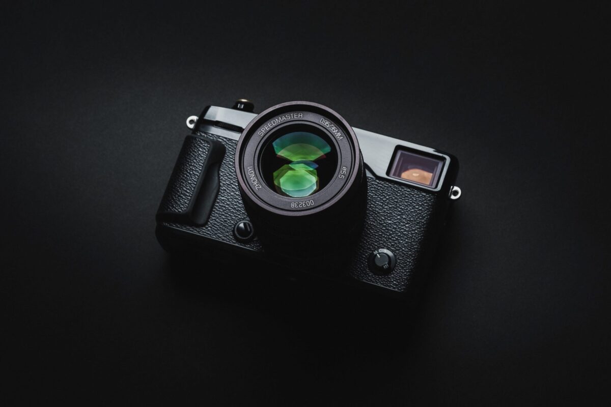 Mitakon 35mm f0.95 II Review & Sample Photos | Alik Griffin