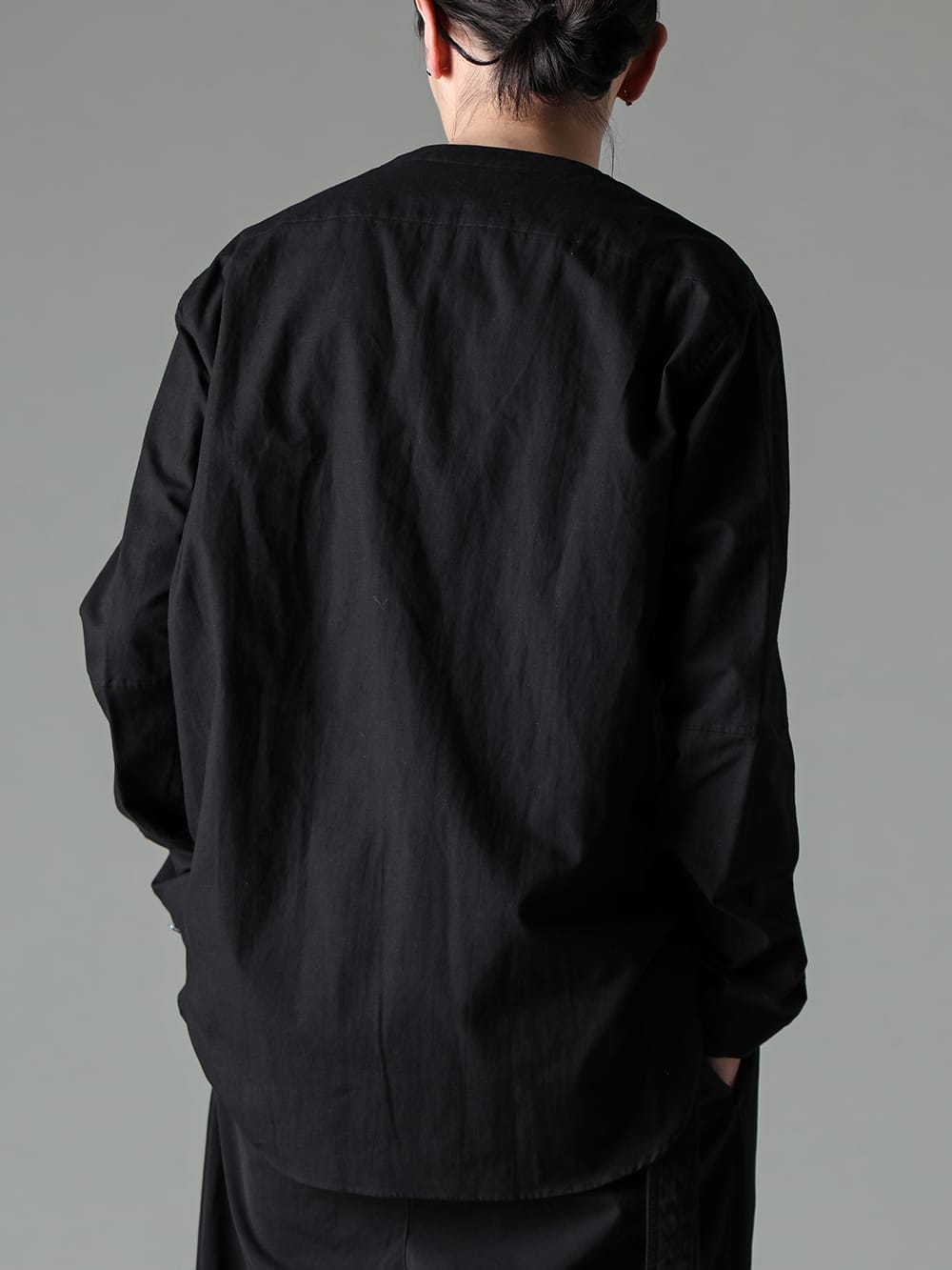 The Viridi-anne 綿リネン Vシャツ BLACKコーディネイト！ -FASCINATE