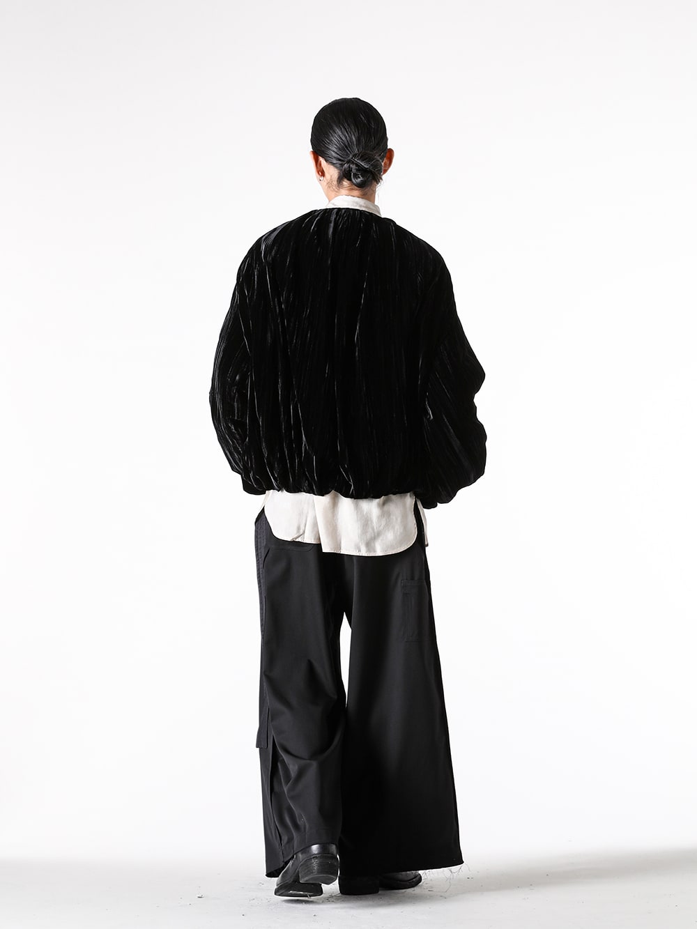 HEOS Tokyo 2024-25AW ベロアMA-1ジャケットスタイリング -FASCINATE