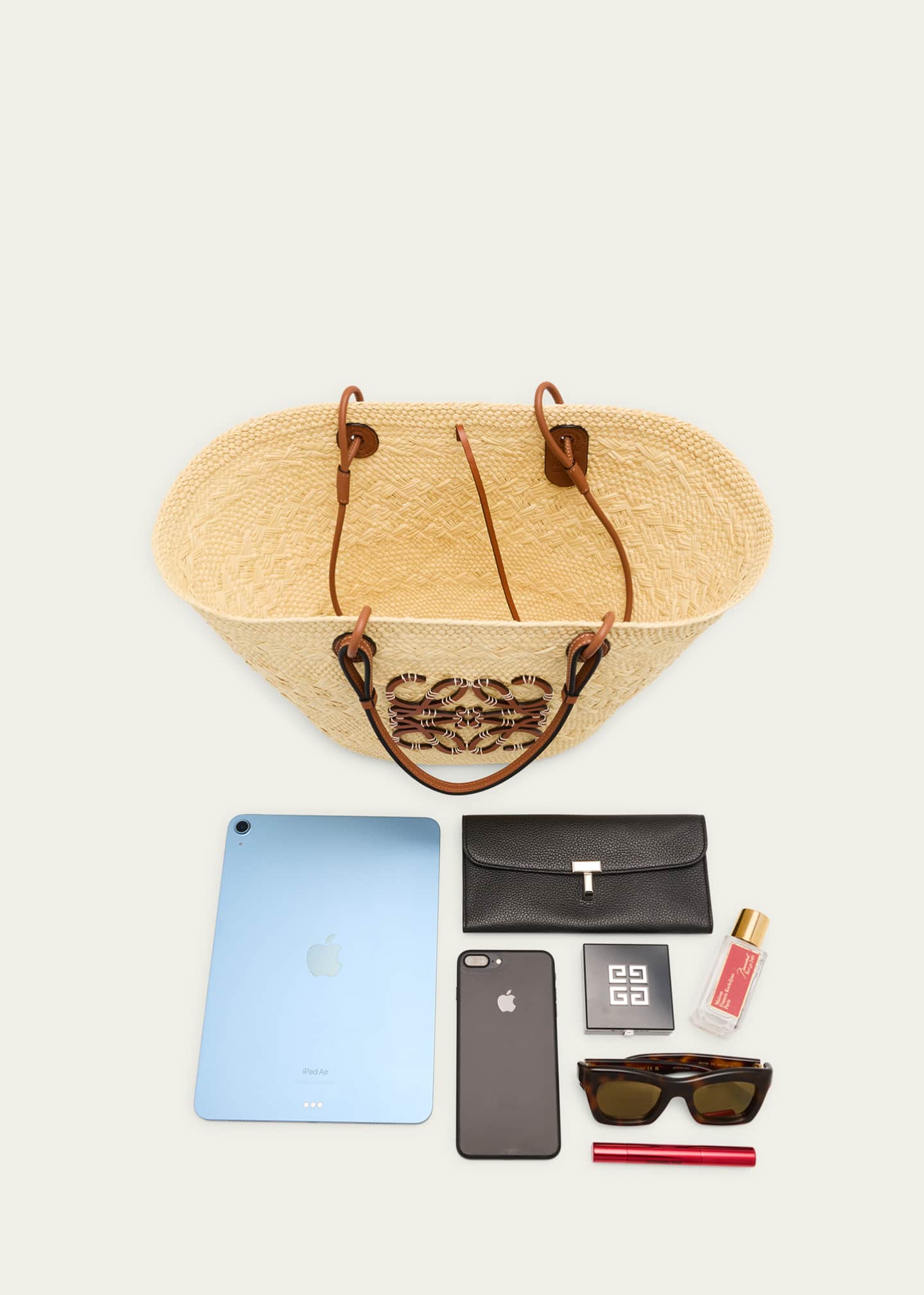 Loewe x Paula's Ibiza Anagram Basket Bag in Iraca Palm with