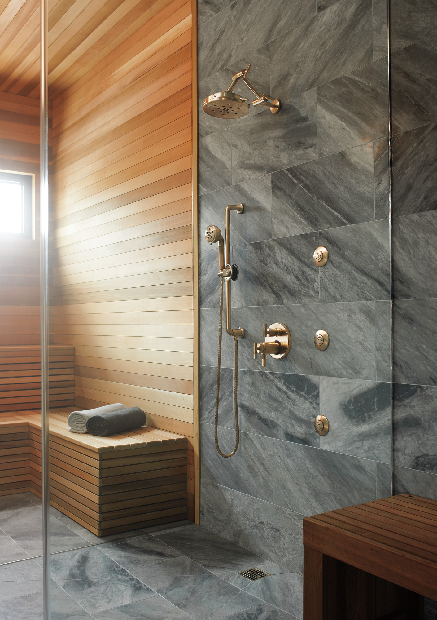 Litze® | TempAssure® Thermostatic Valve with 3-Function Diverter