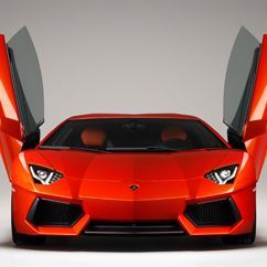 ランボルギーニ「アヴェンタドール LP 700-4」日本上陸！ このドアの