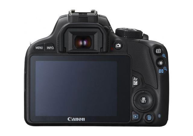 世界最小・最軽量を実現。キヤノン「EOS Kiss」新モデル | GQ JAPAN