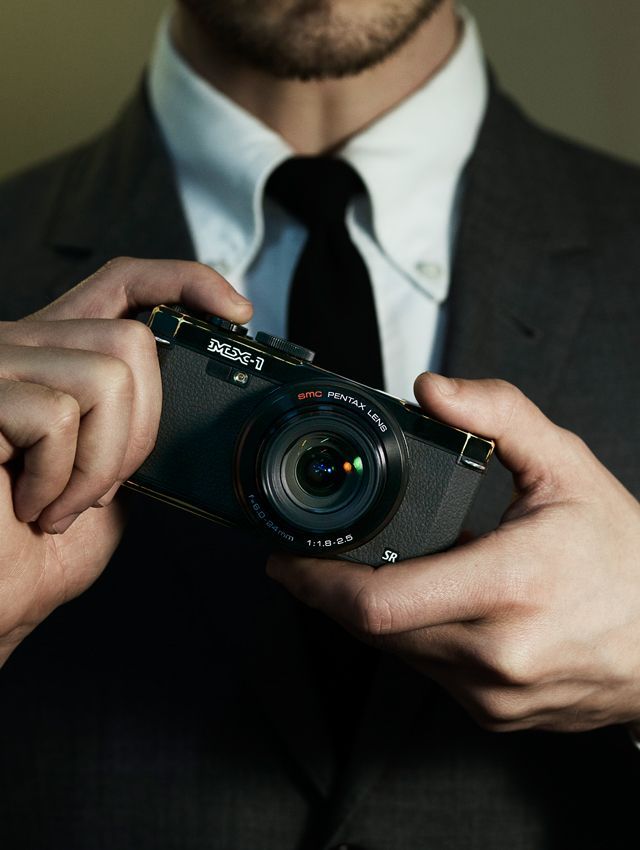 新・古典派デジ！ 大注目はPENTAX MX-1！ | GQ JAPAN