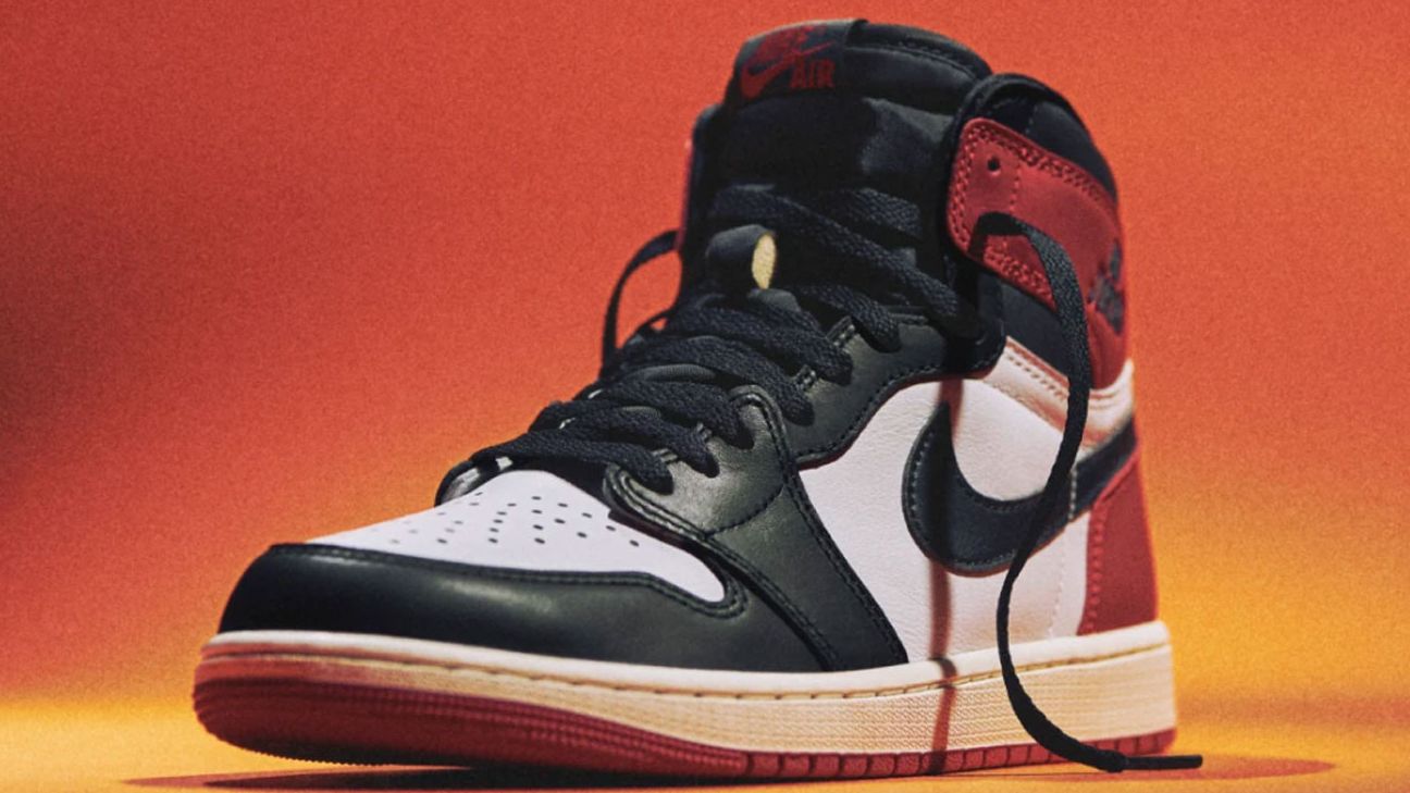 ナイキ「エア ジョーダン 1 HIGH OG “Black Toe”」は「Air Jordan