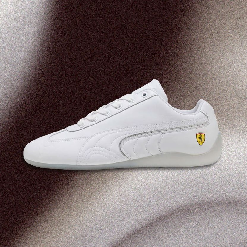 フェラーリ×プーマ「スピードキャット OG “Miami”」は跳ね馬ロゴが輝く