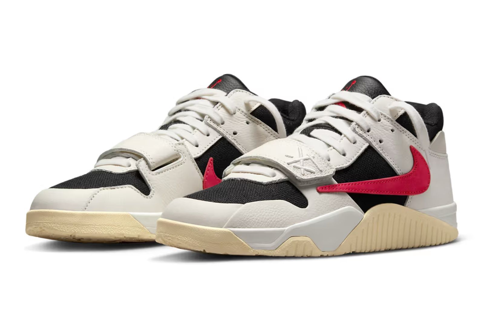 トラヴィス・スコットの「ジョーダン ジャンプマン ジャック