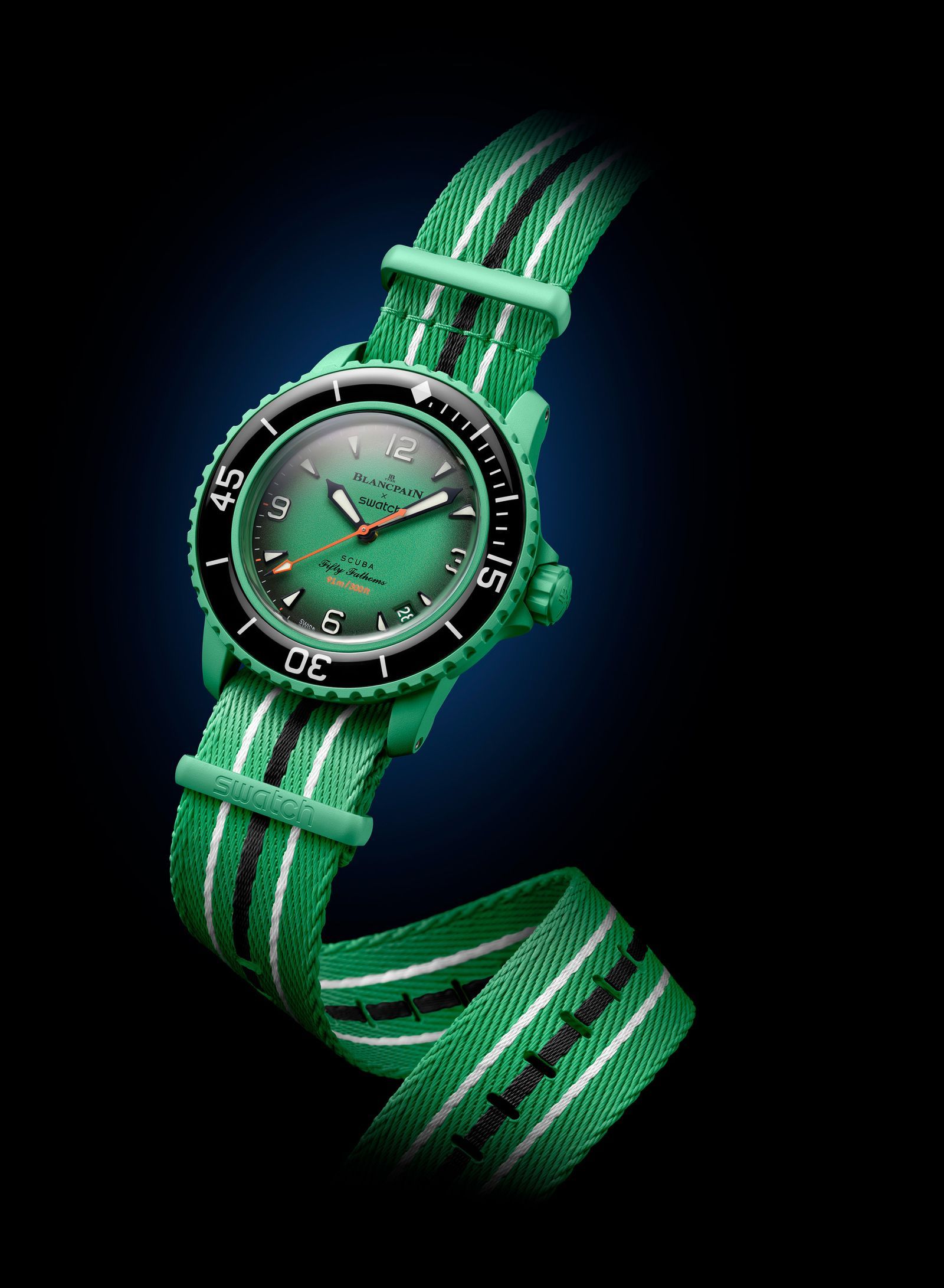 ブランパン×スウォッチの「スキューバ フィフティ ファゾムス」夏に