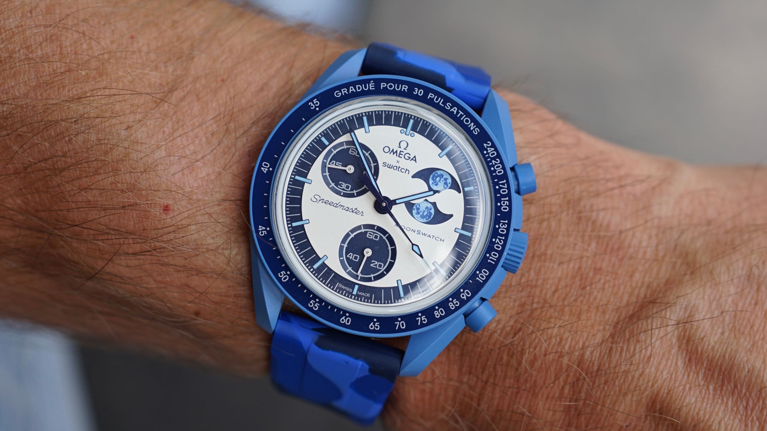 歴代最高の「ムーンスウォッチ」はどれ？ オメガを愛する9人の