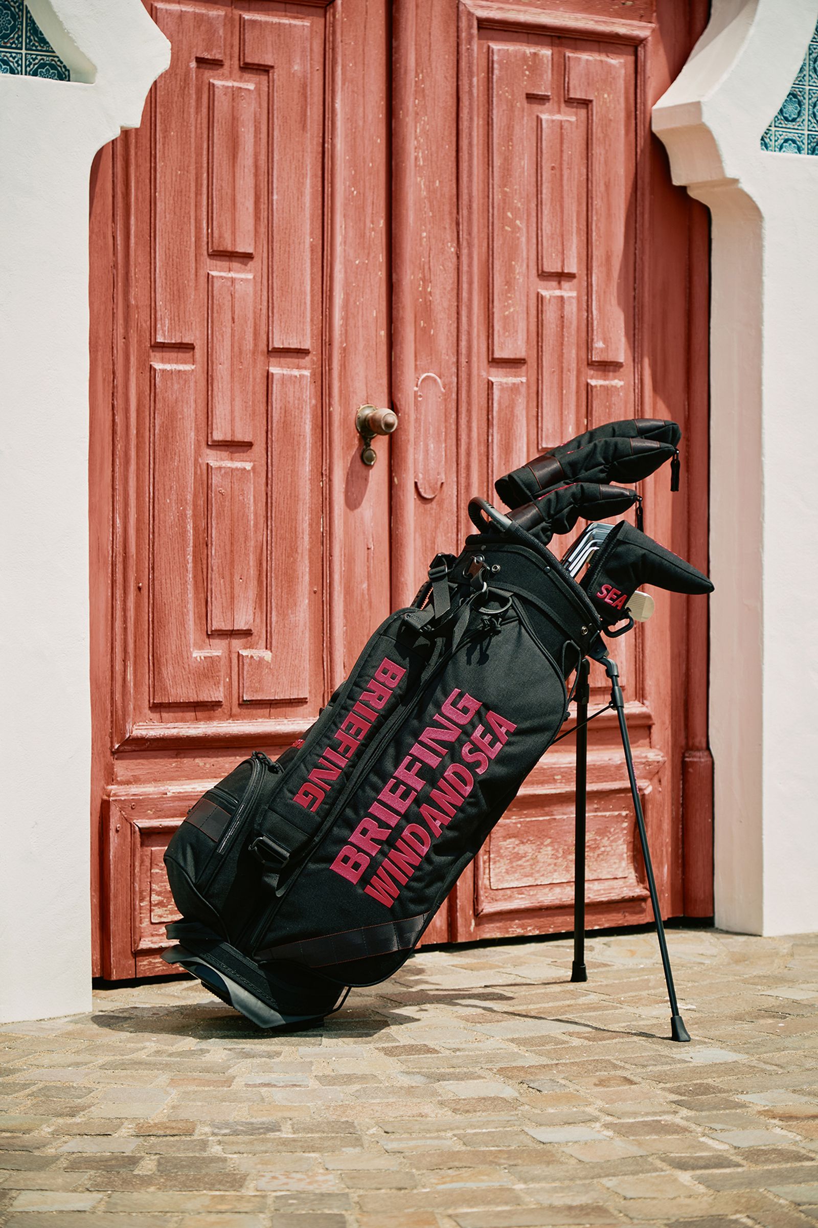 ブリーフィング ゴルフ × ウィンダンシー のコラボレーションが登場