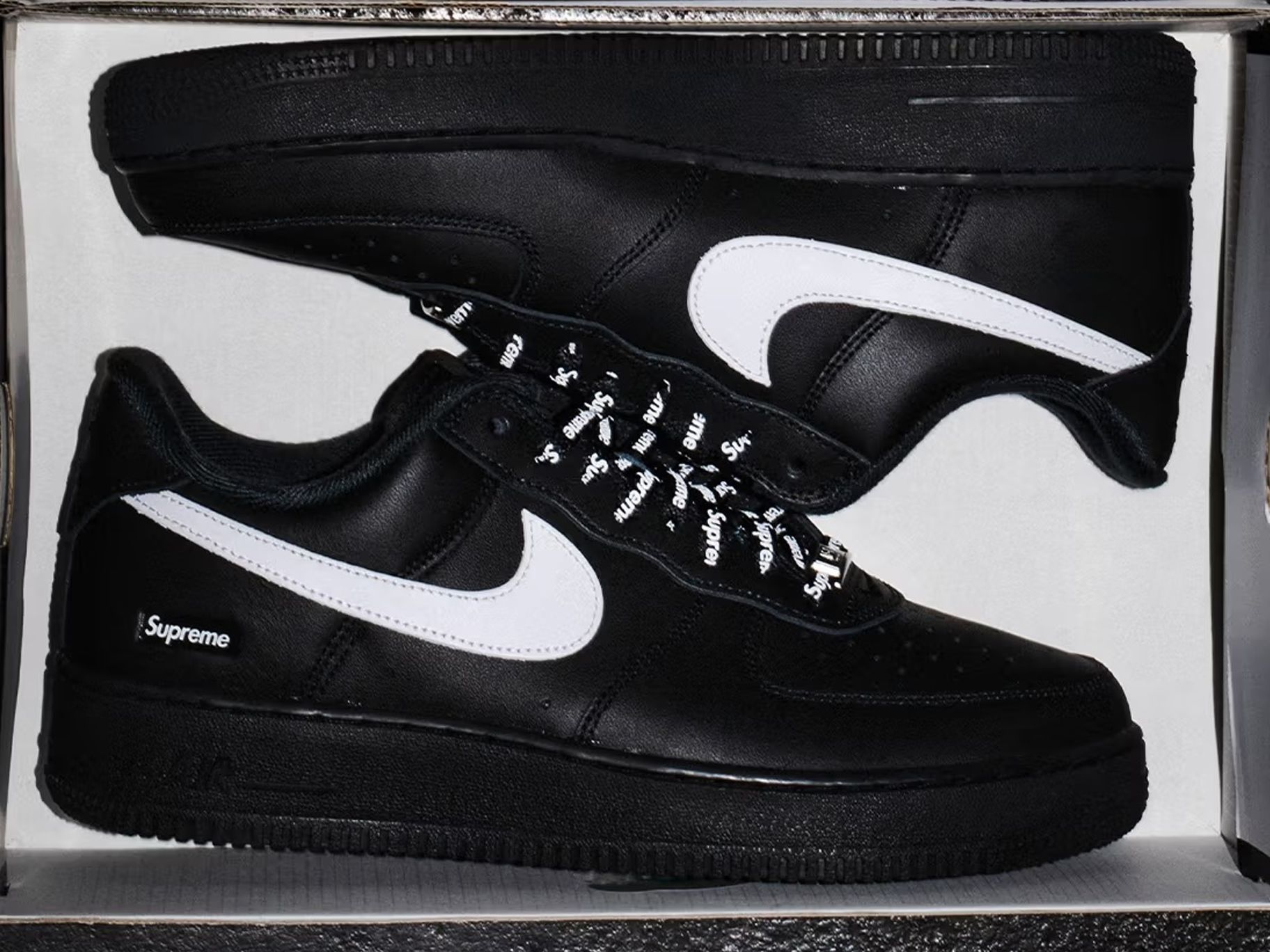 ギャラリー：シュプリームとナイキの「エアフォース 1 ロー