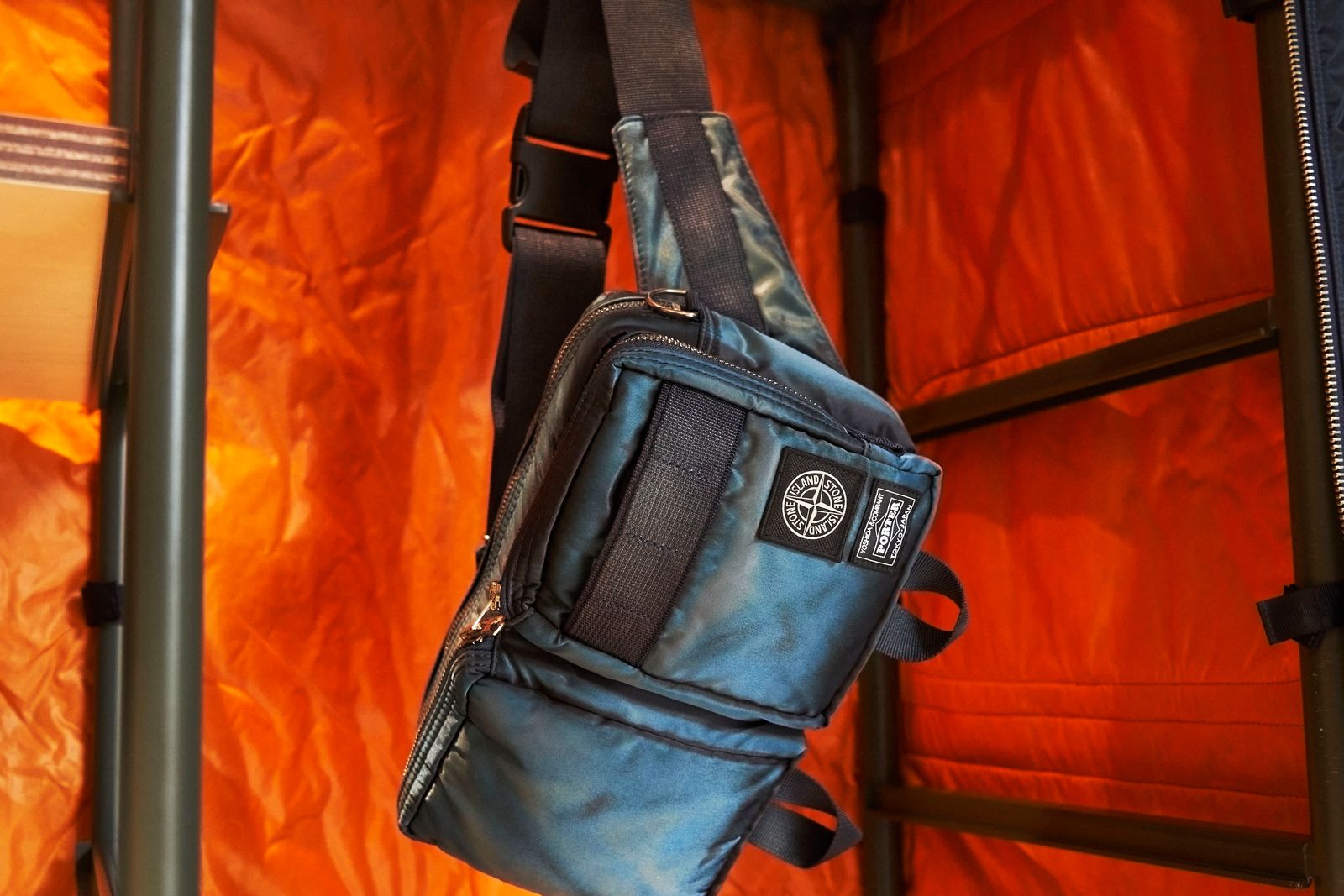 ストーンアイランドが吉田カバンの創業90周年をセレブレート