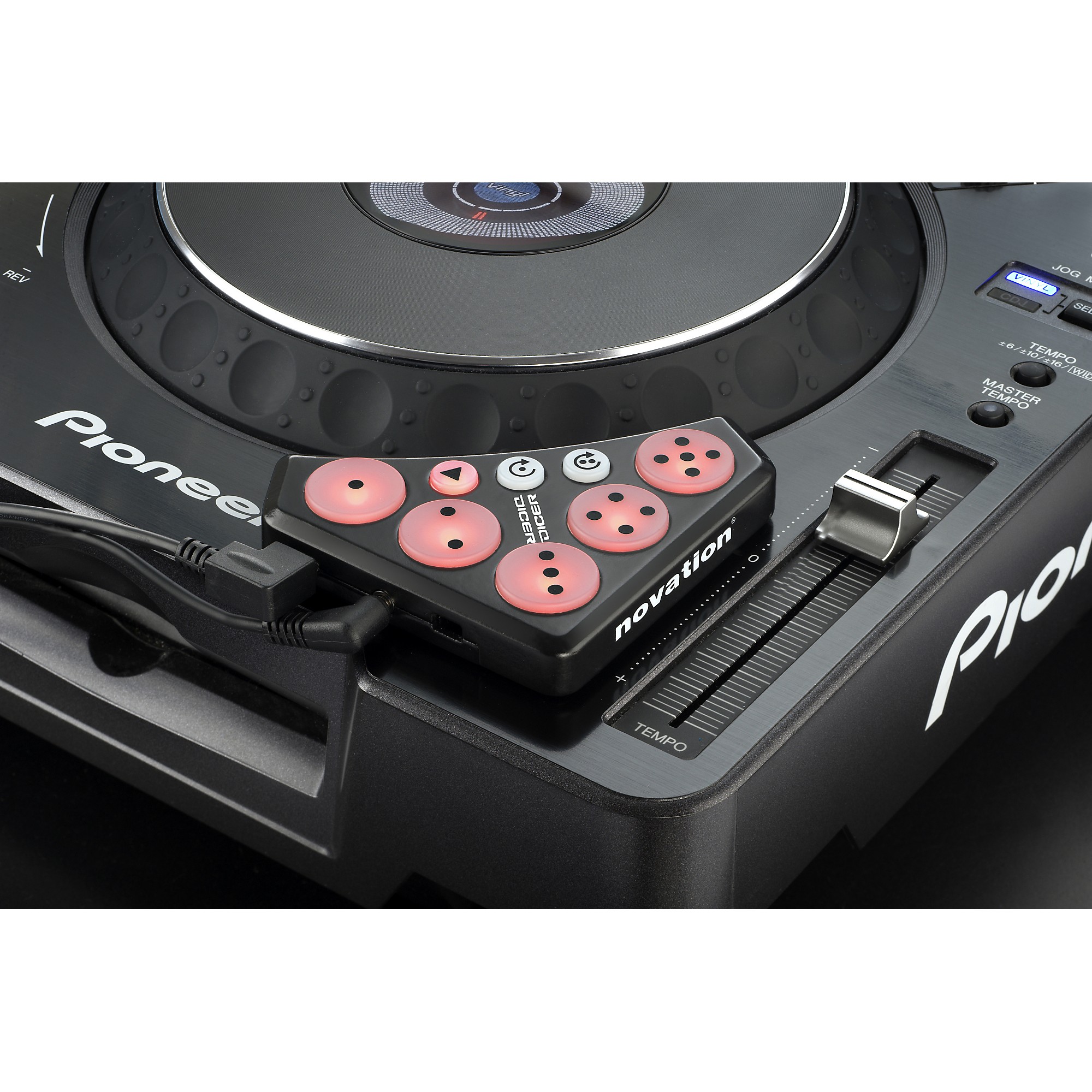 Novation Dicer DJ Cue Point and Looping Controller | Guitar Center