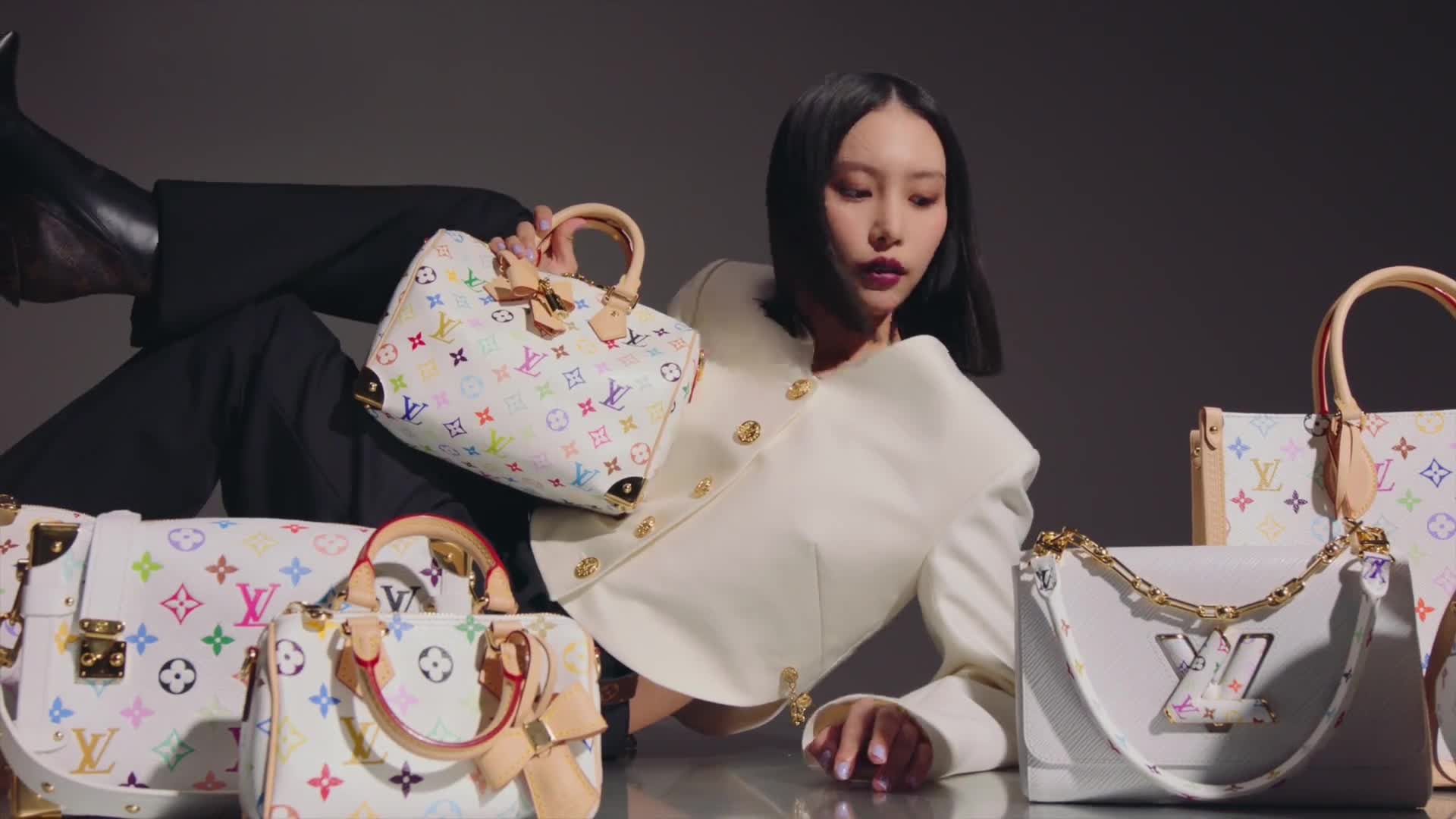 南沙良と「ルイ・ヴィトン」、時をかけるスピリット