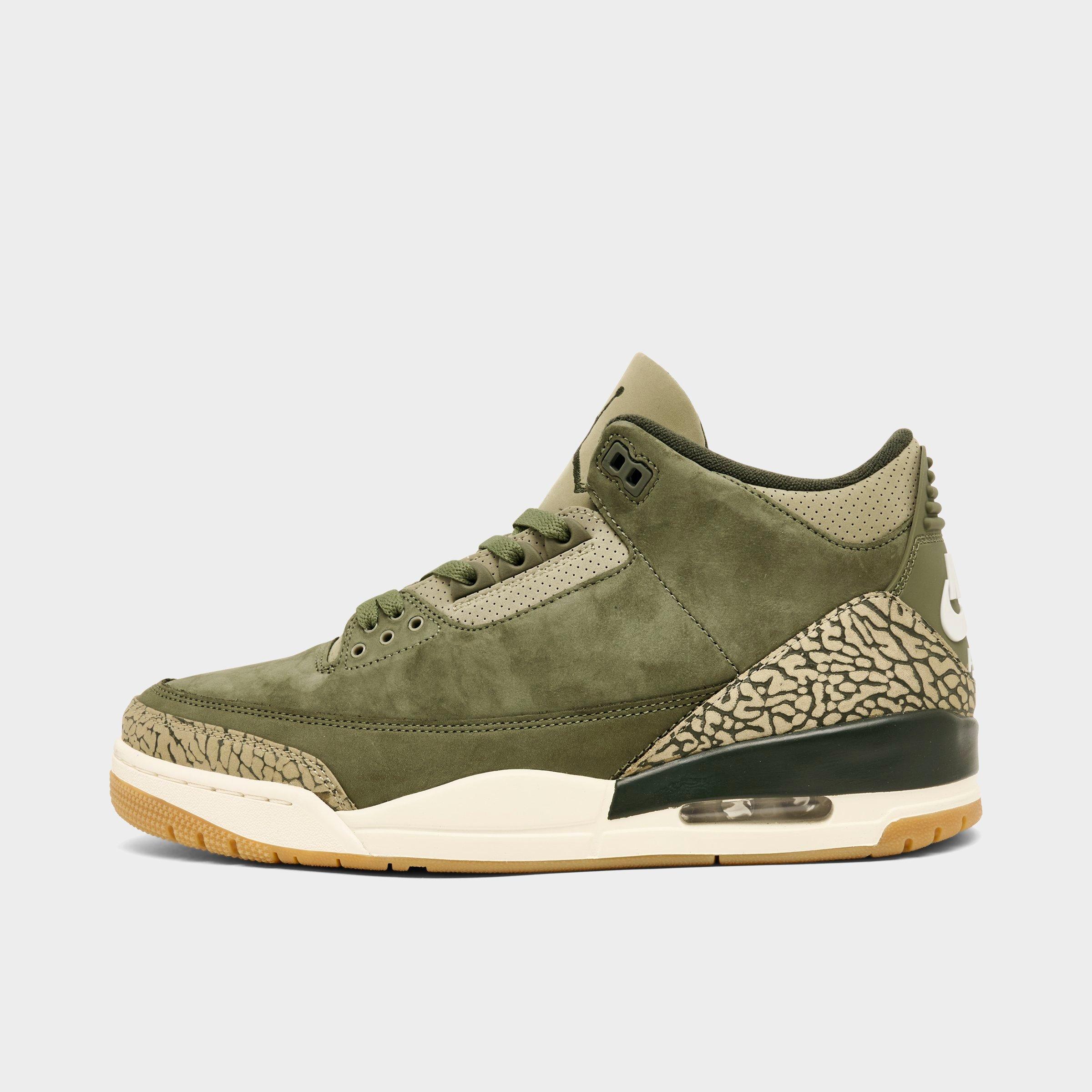 Air Jordan Retro 3 Basketball Shoes | JD Sports