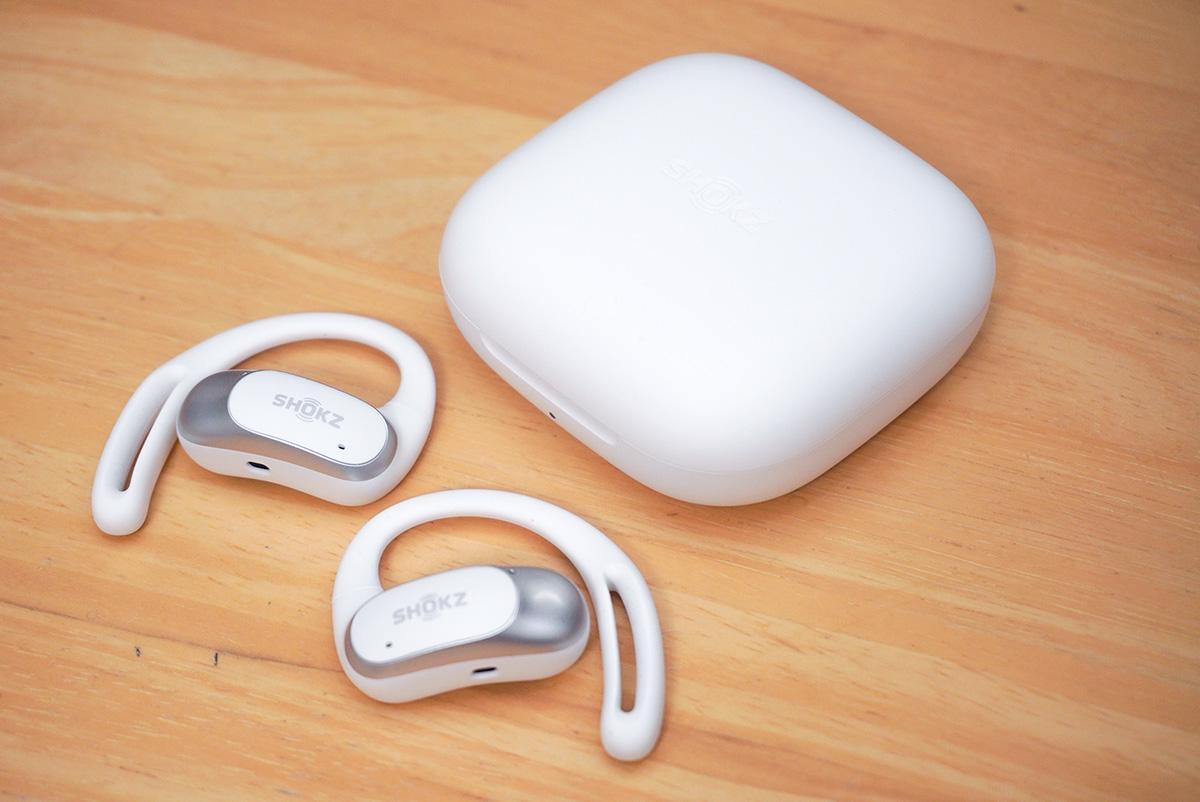 Shokz新型「OpenFit Air」レビュー。テレワーク時代の「仕事にあう