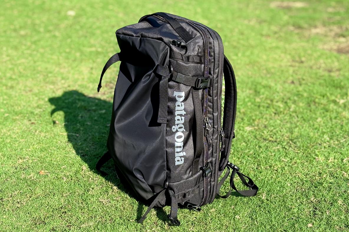 パタゴニアのスーツケースとドッキングできる3WAYバッグが手放せない