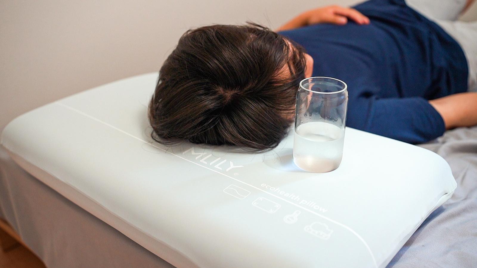 フィット感と圧力分散力がすごい！「エコヘルスピロー」は一生の相棒に