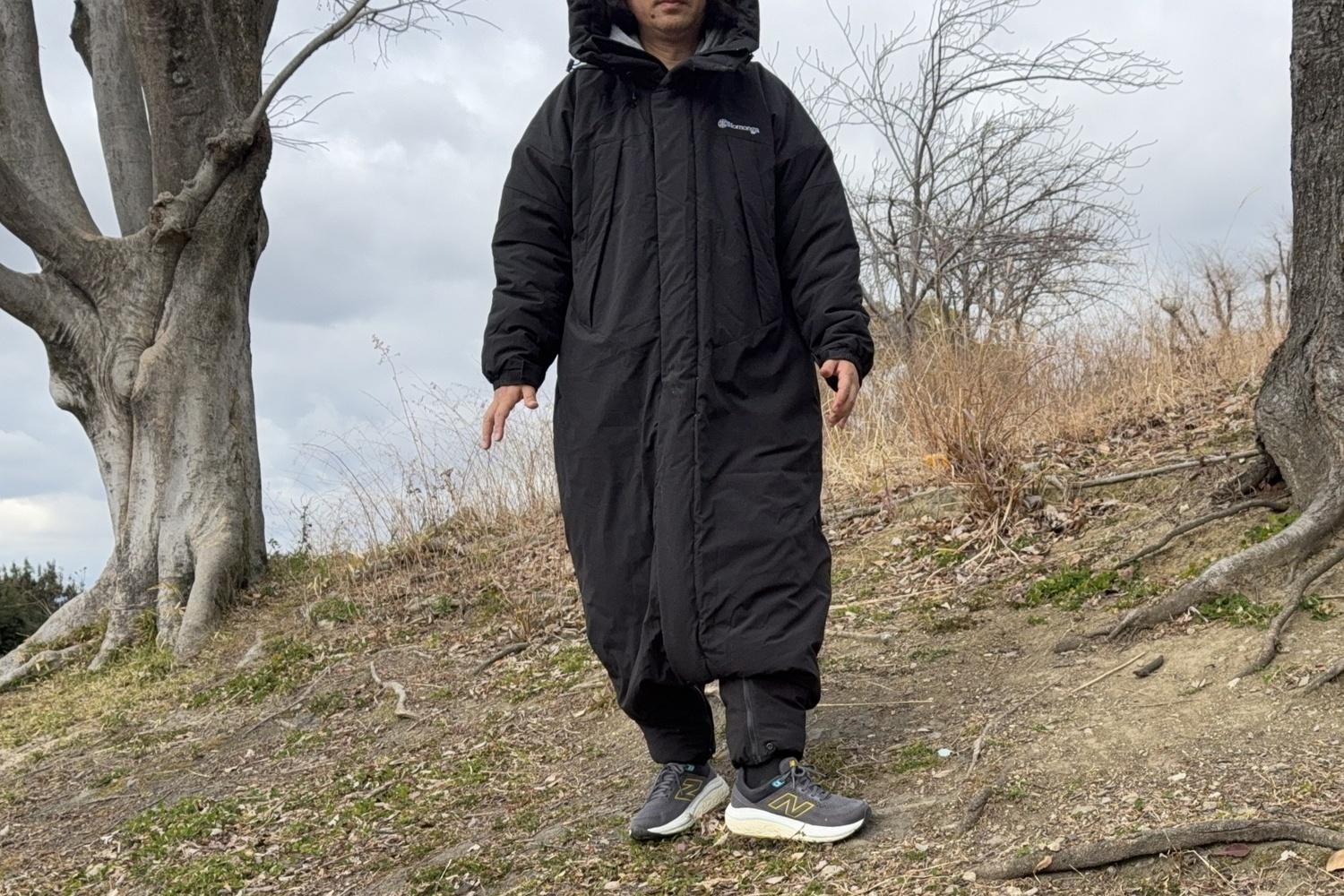 撤収が早い人ほど刺さる。冬アウトドア用の“着る寝袋”を検証してみた