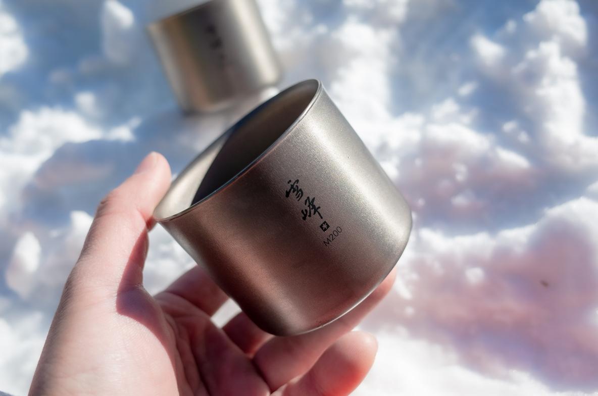 スノーピークの「雪峰」で熱いものは熱く、冷たいものは冷たく。晩酌や