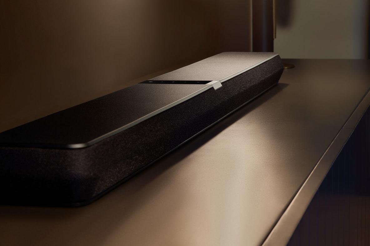 音が移動する…!? 新作サウンドバー｢Panorama 3｣がおうち時間の映画体験