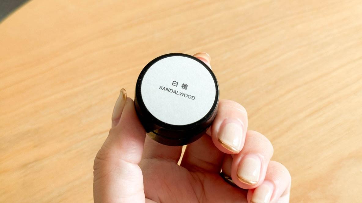 MUJI Laboの新作「練り香水」、話題になるのも納得でした | ROOMIE