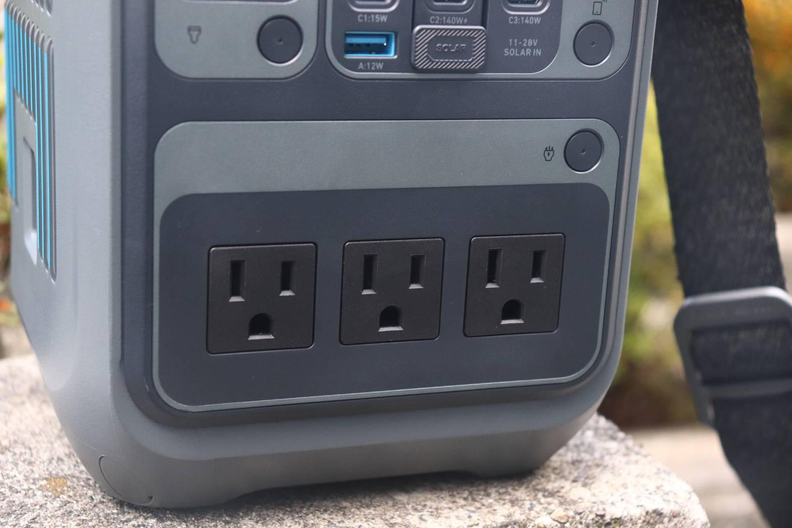 Ankerの「肩掛けできるポータブル電源」を選んだ理由。 いざという時に