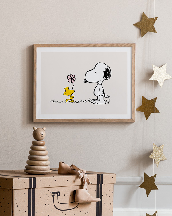 Snoopy and Woodstock 花と友情のイラストポスター | Poster Store JP