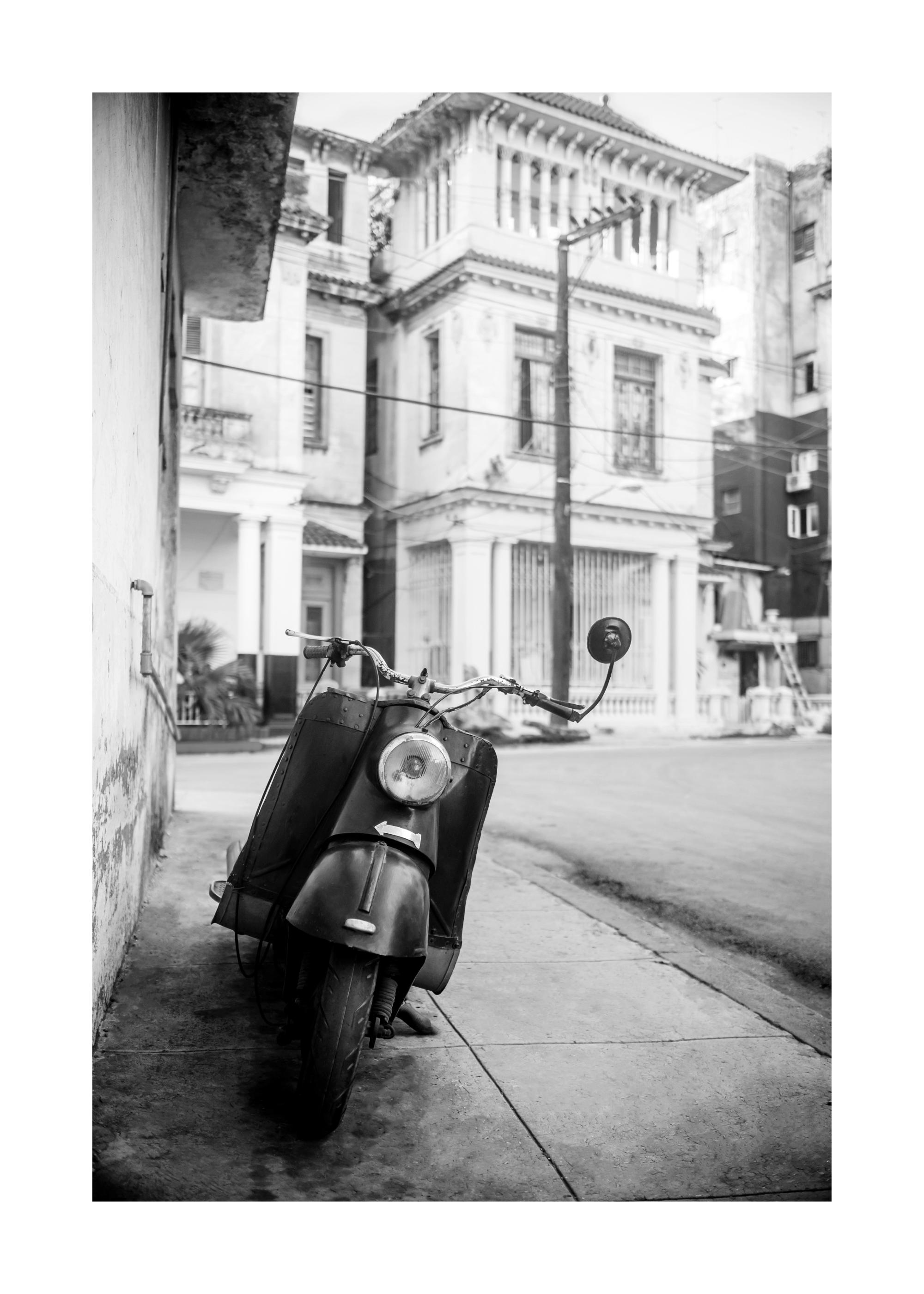 イタリアのスクーター ヴィンテージモノクロポスター | Poster Store JP