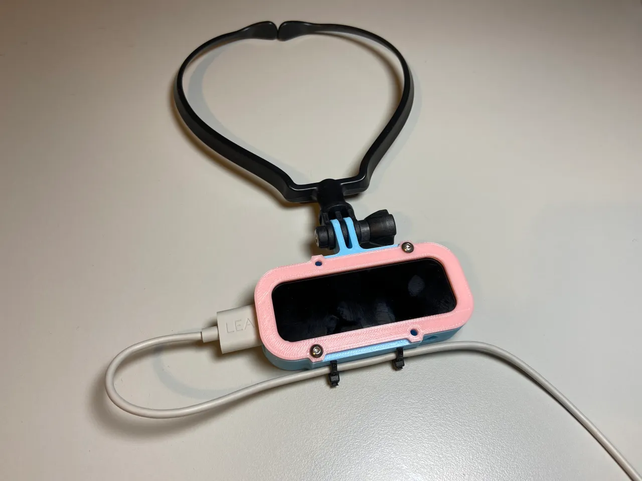 Leap Motion controller GoPro mount V1 by Rhylo Night | Download