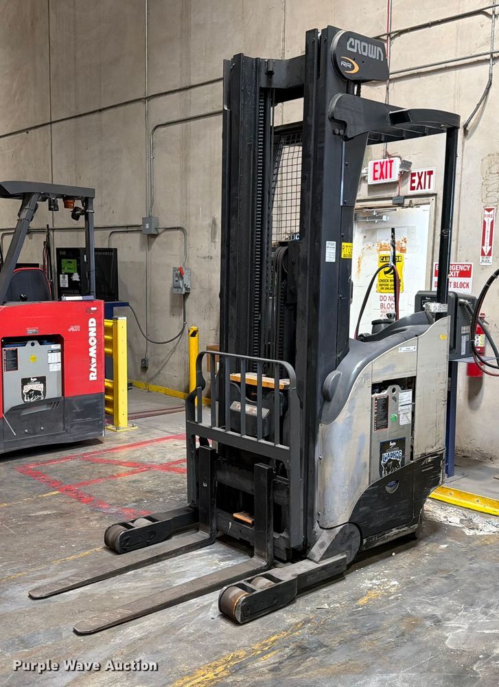 Warehouse Forklifts For Sale Near Grand Prairie Texas | Purple