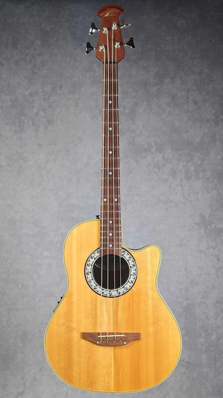 Vintage Ovation CC074 Celebrity Acoustic Bass