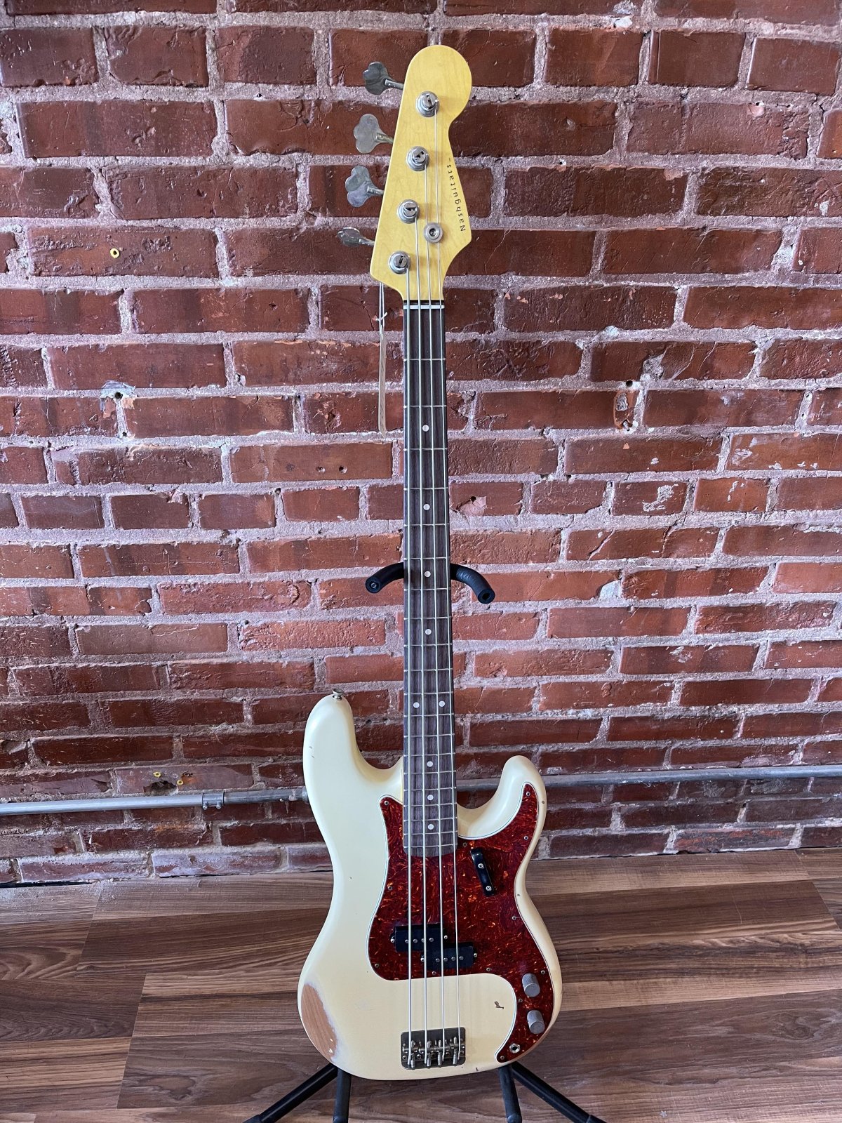 Nash Guitars PB-63 Bass - Vintage White w/HSC