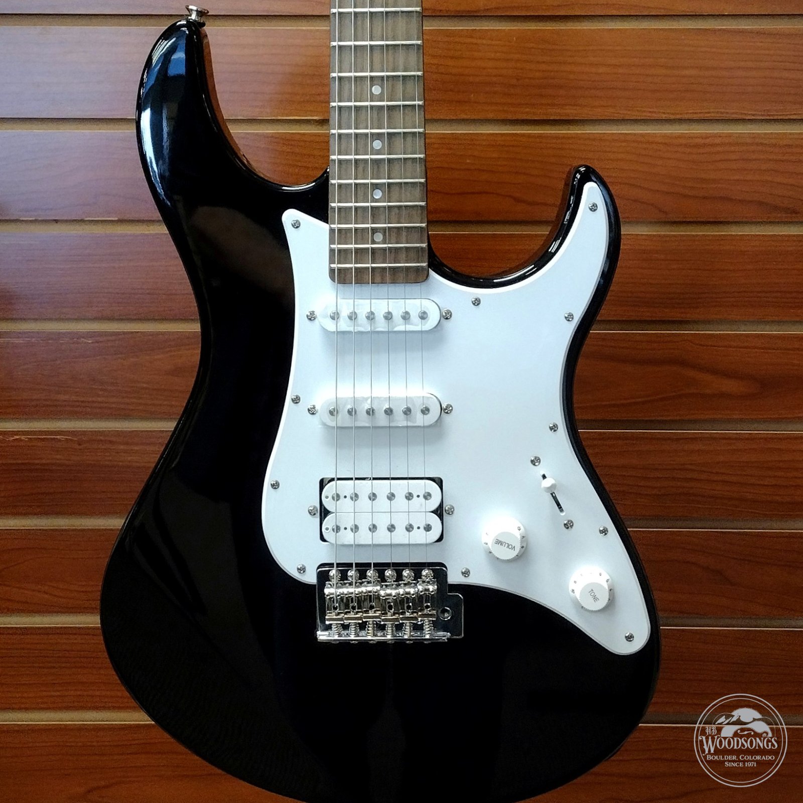 Yamaha Pacifica PAC012 Black - 033110